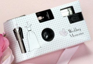 Disposable-Wedding-Cameras-1