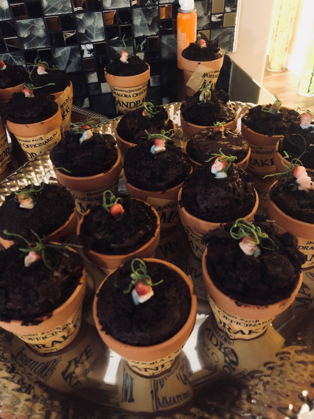 Harry Potter mandrake cupcakes