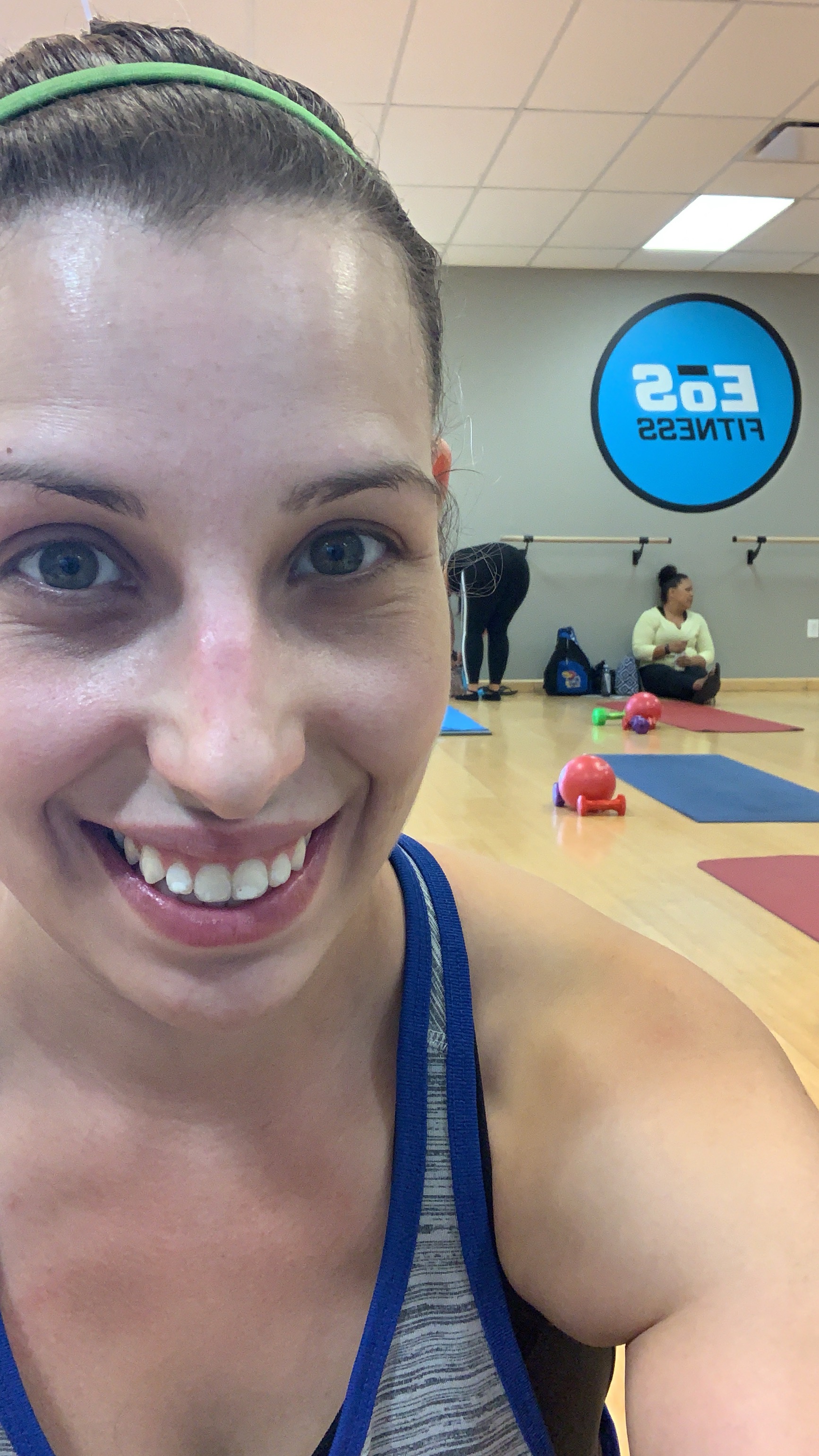 woman working our at EOS gym